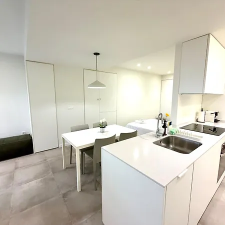 Convenient Near Nou Mestalla & Metro Appartement